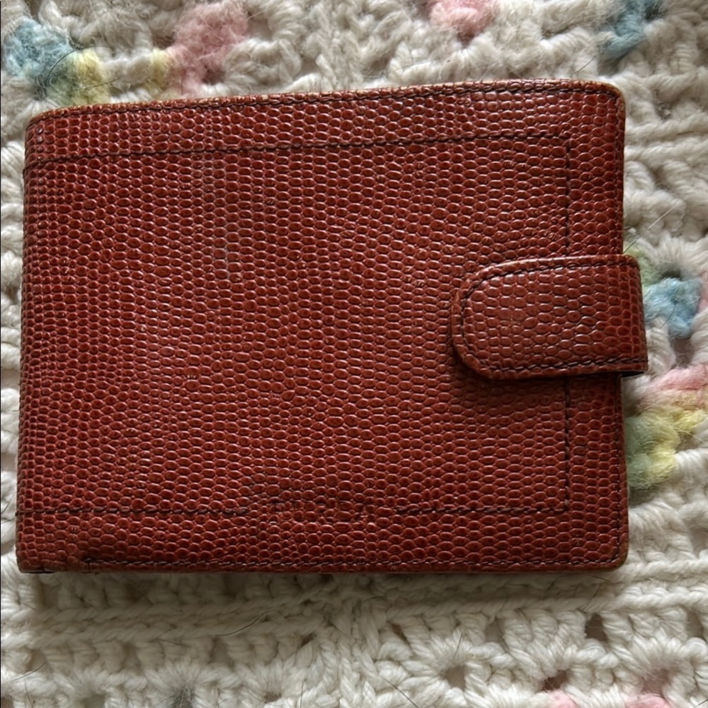 Elegant Brown Textured Wallet